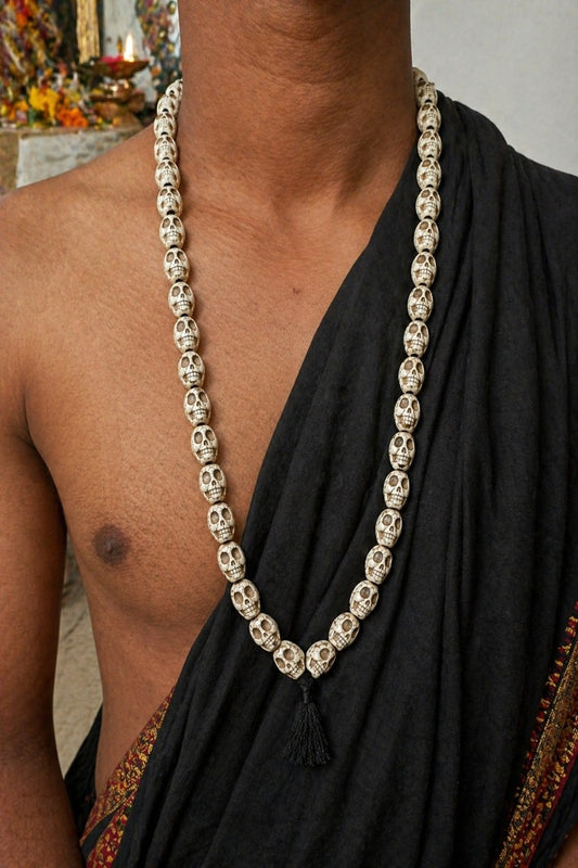 Mundmala Skull 27-30 Beads Mala