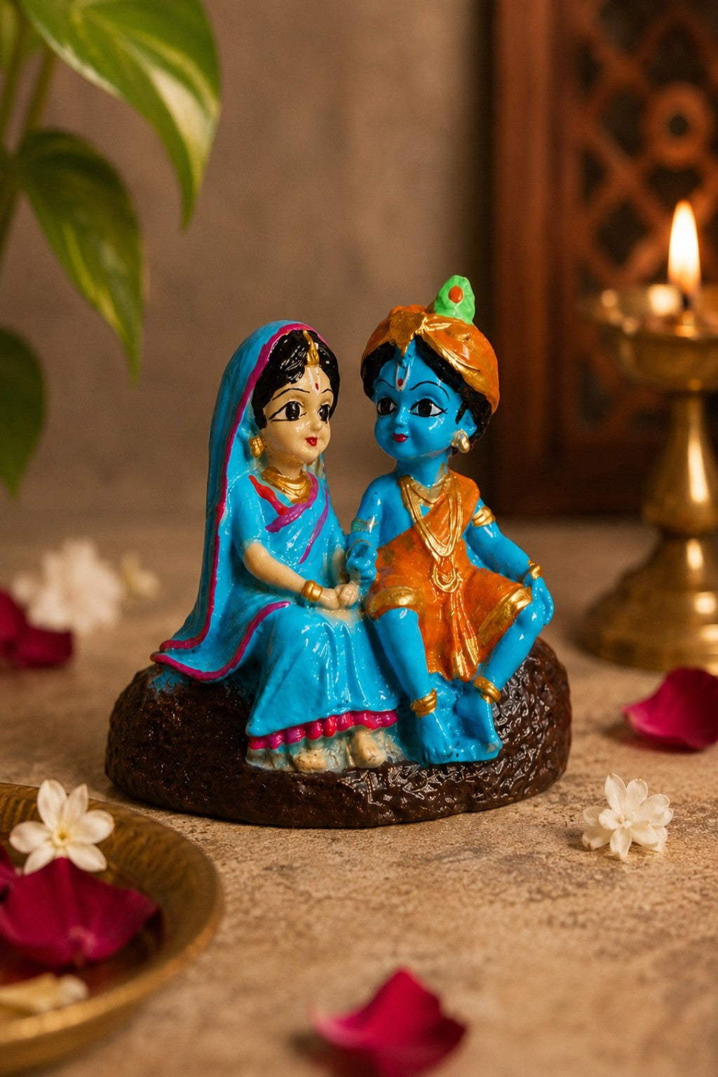 Radha Krishna Car Dashboard Idol