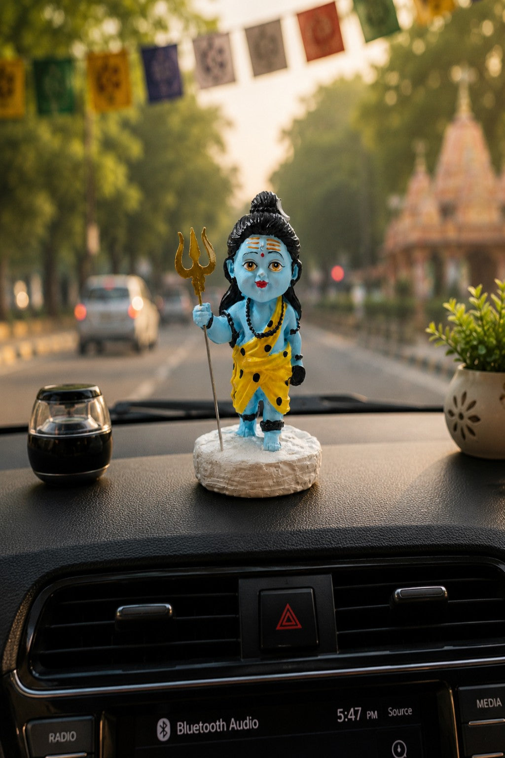 Bal Shiv Car Dashboard Idol